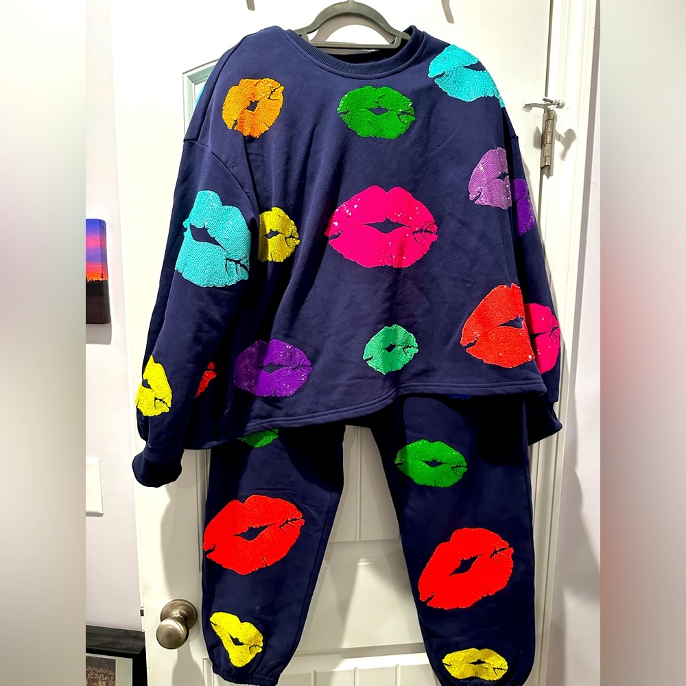 Queen of Sparkles Navy Kiss All Over Set💋